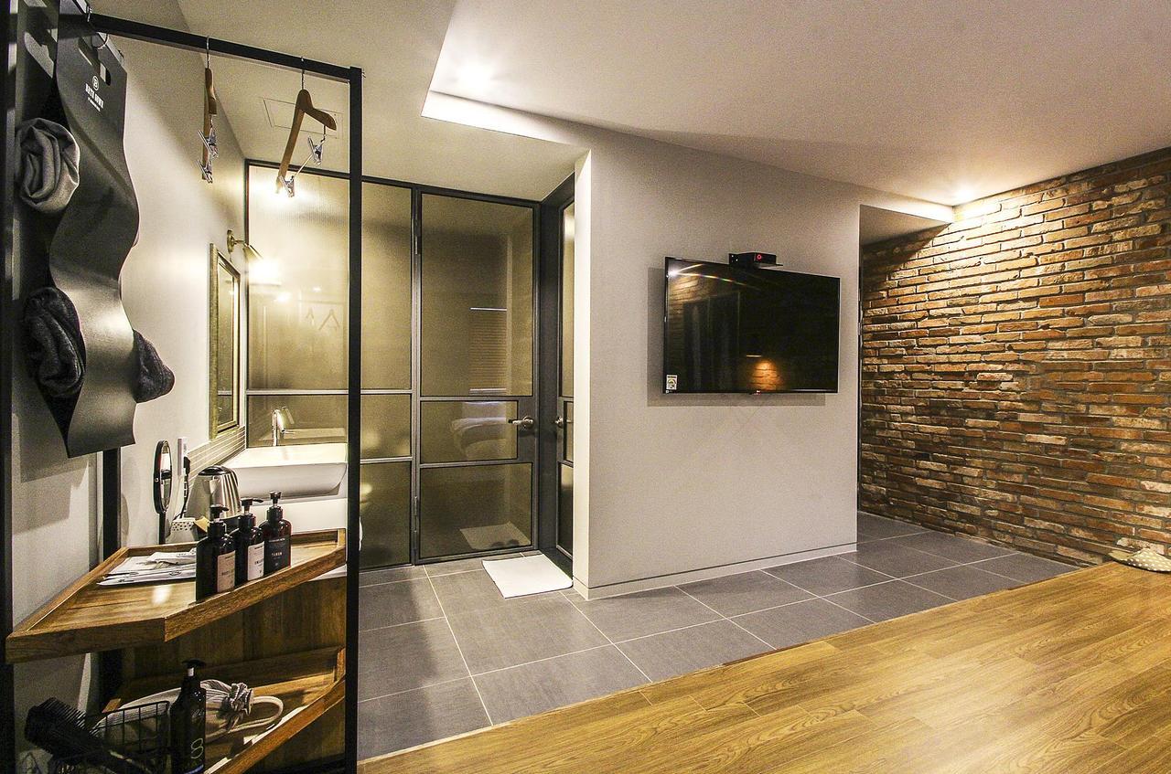Hotel Brown Dot Gimhae Exterior foto